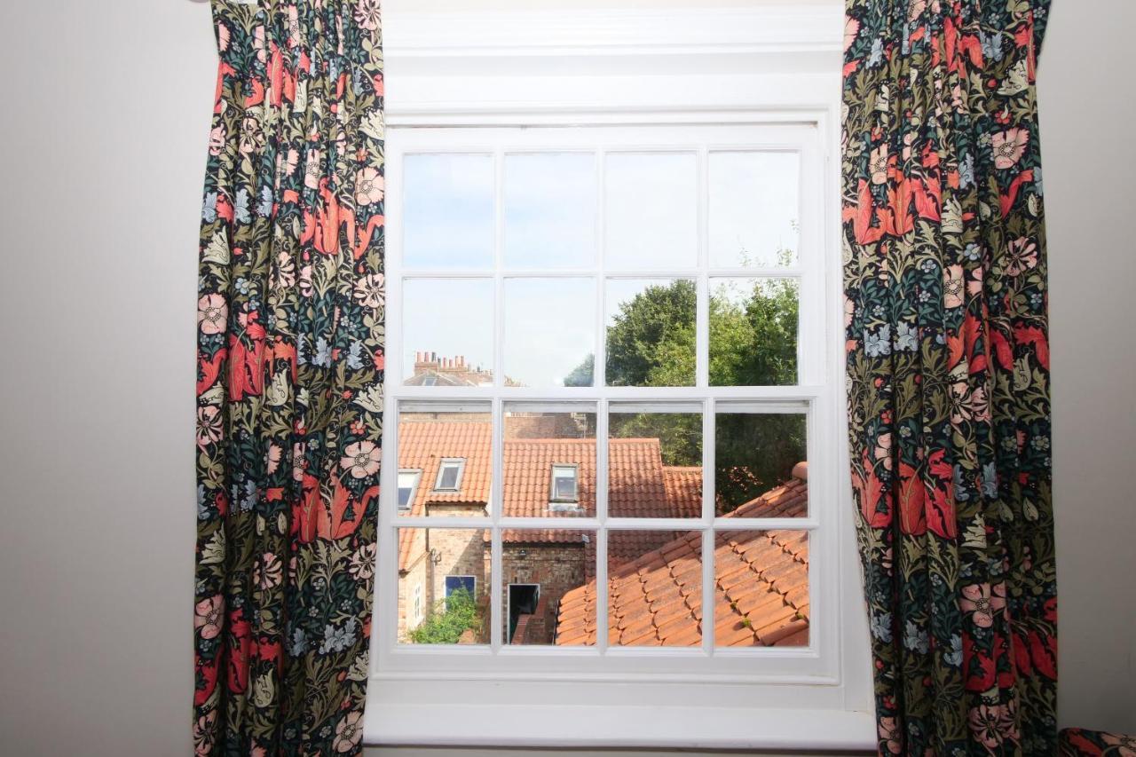 Stodham House With Minster Views! Villa ยอร์ค ภายนอก รูปภาพ